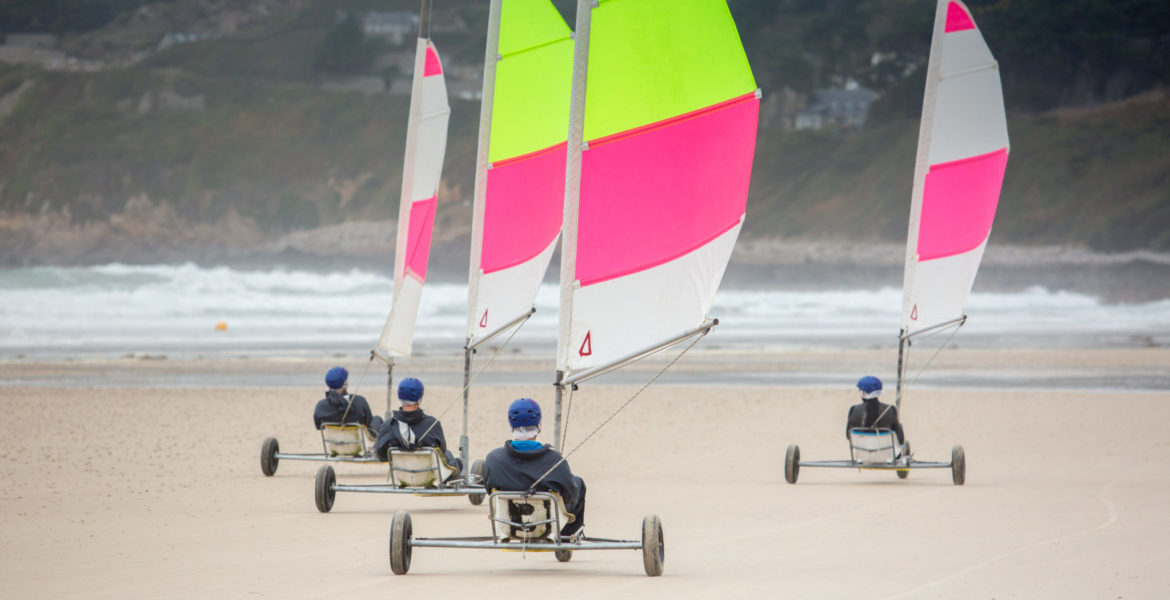COVID-19 : Le Char à Voile sur Sciotot s’adapte et continue